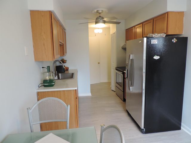 39344 Heatherheath Drive, Clinton Township, MI 48038