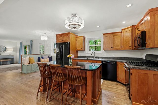 1117 Deerhaven Court, Miami Twp, OH 45140