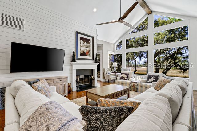 24 Spartina Pt, Hilton Head Island, SC 29926