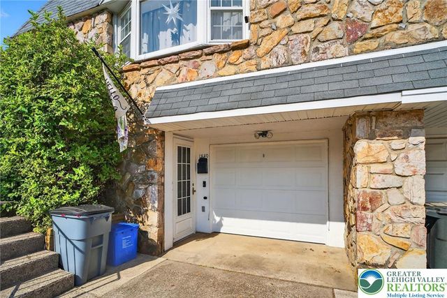 1849 Livingston Street, Bethlehem City, PA 18017