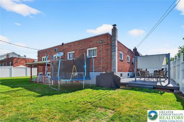 1849 Livingston Street, Bethlehem City, PA 18017