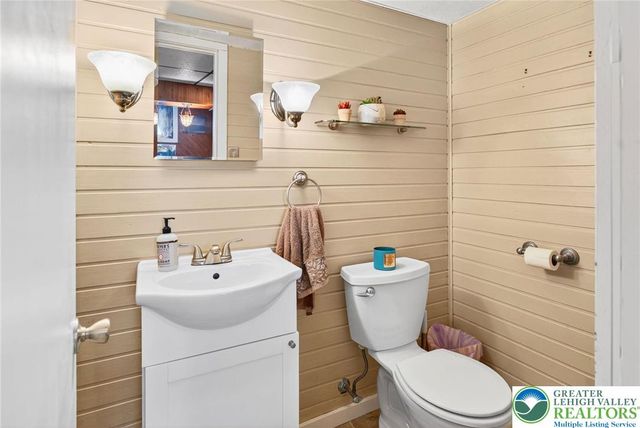 1849 Livingston Street, Bethlehem City, PA 18017