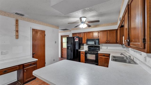 4104 E COUNTY ROAD 540A, Lakeland, FL 33813