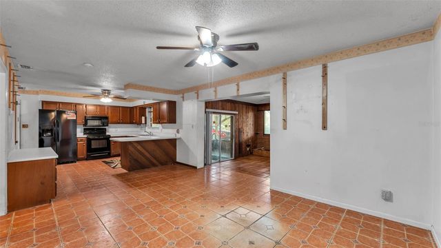 4104 E COUNTY ROAD 540A, Lakeland, FL 33813