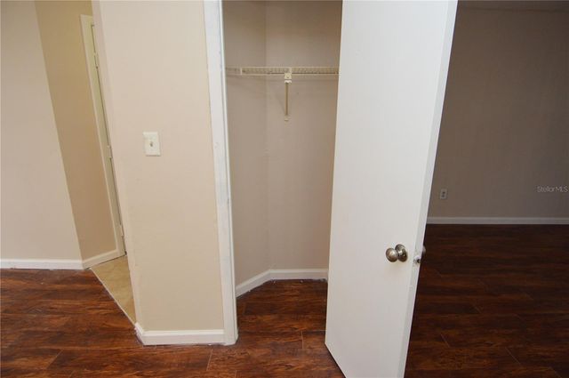 8756 MALLARD RESERVE DRIVE 101, Tampa, FL 33614