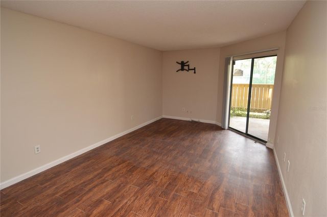 8756 MALLARD RESERVE DRIVE 101, Tampa, FL 33614