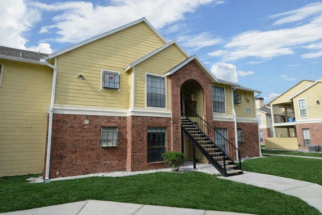 8756 MALLARD RESERVE DRIVE 101, Tampa, FL 33614