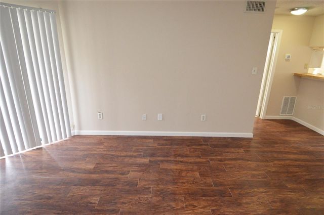 8756 MALLARD RESERVE DRIVE 101, Tampa, FL 33614