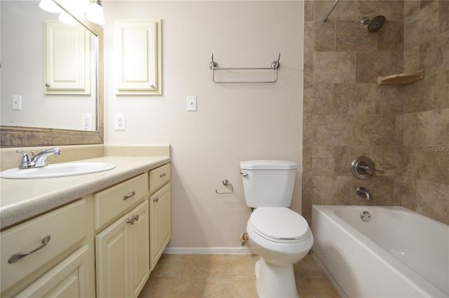 8756 MALLARD RESERVE DRIVE 101, Tampa, FL 33614