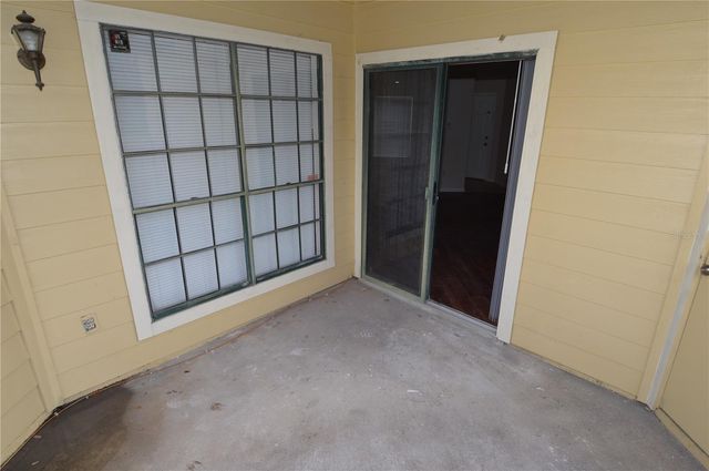 8756 MALLARD RESERVE DRIVE 101, Tampa, FL 33614