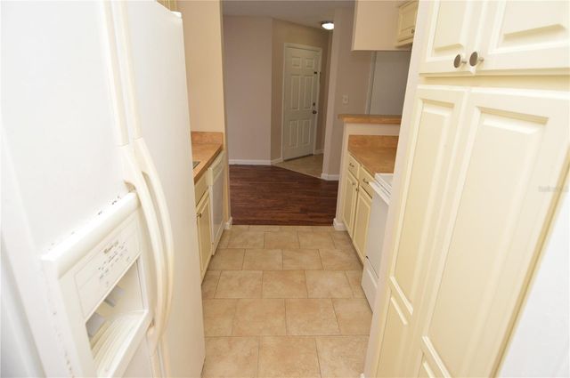 8756 MALLARD RESERVE DRIVE 101, Tampa, FL 33614