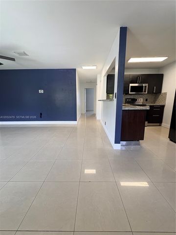 1116 N 61st Ave 1, Hollywood, FL 33024