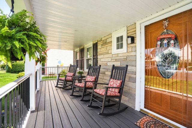 354 Colonia Blvd, Woodbridge Twp., NJ 07067