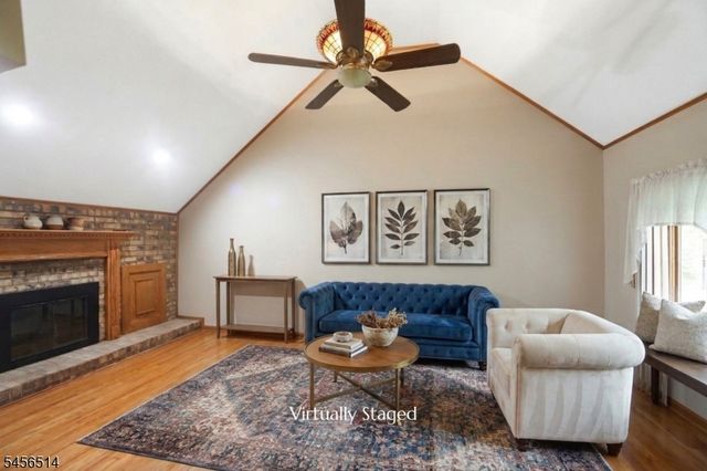 354 Colonia Blvd, Woodbridge Twp., NJ 07067