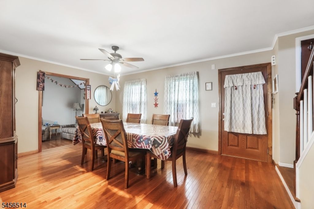 354 Colonia Blvd, Woodbridge Twp., NJ 07067 — photo 4