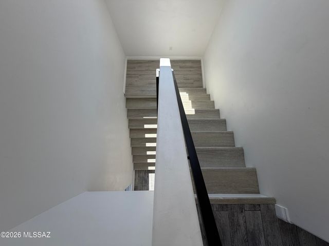 3329 E Glenn Street, Tucson, AZ 85716