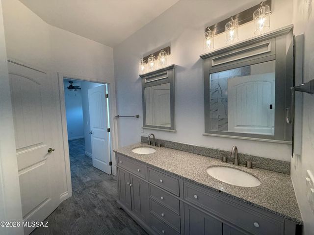 3329 E Glenn Street, Tucson, AZ 85716