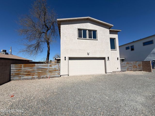 3329 E Glenn Street, Tucson, AZ 85716