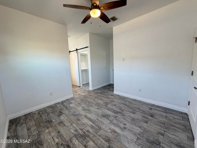 3329 E Glenn Street, Tucson, AZ 85716