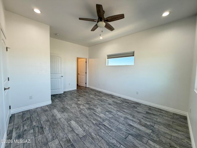 3329 E Glenn Street, Tucson, AZ 85716