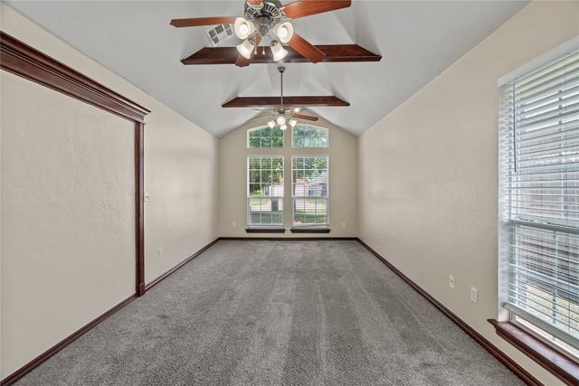 4705 Stag Horn Drive, Yukon, OK 73099