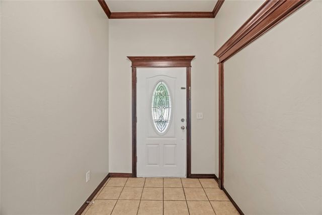 4705 Stag Horn Drive, Yukon, OK 73099