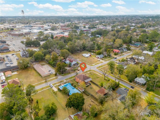 212 Butler Street, Waycross, GA 31501