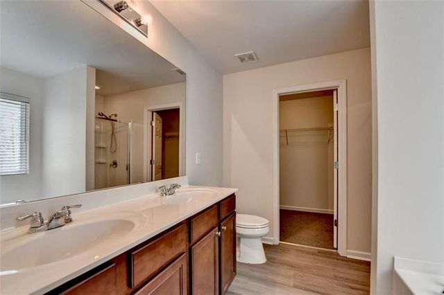 6737 Barker Station Walk, Sugar Hill, GA 30518