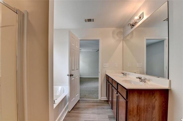 6737 Barker Station Walk, Sugar Hill, GA 30518