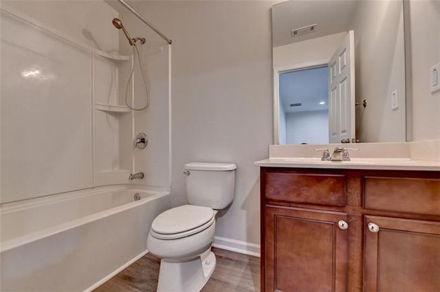 6737 Barker Station Walk, Sugar Hill, GA 30518