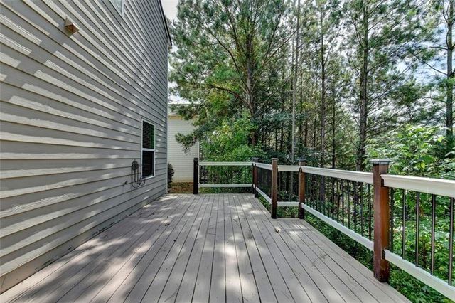 6737 Barker Station Walk, Sugar Hill, GA 30518