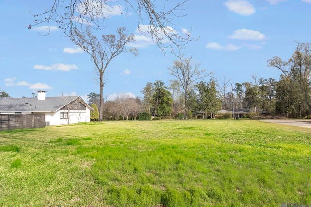 2630 Fairway Dr, Baton Rouge, LA 70809