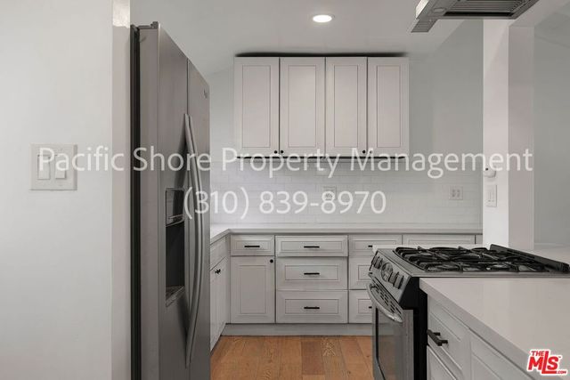 2884 Dunleer Place, Los Angeles, CA 90064