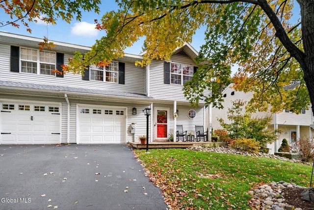 7 Heyden Road, Troy, NY 12180