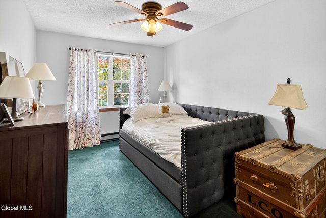 7 Heyden Road, Troy, NY 12180