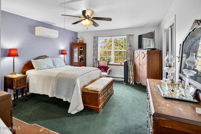 7 Heyden Road, Troy, NY 12180