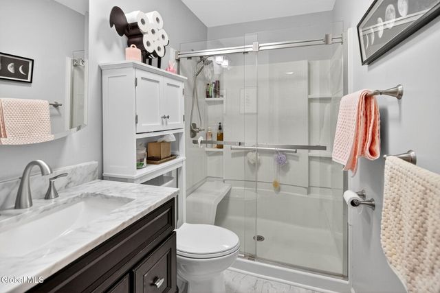 7 Heyden Road, Troy, NY 12180