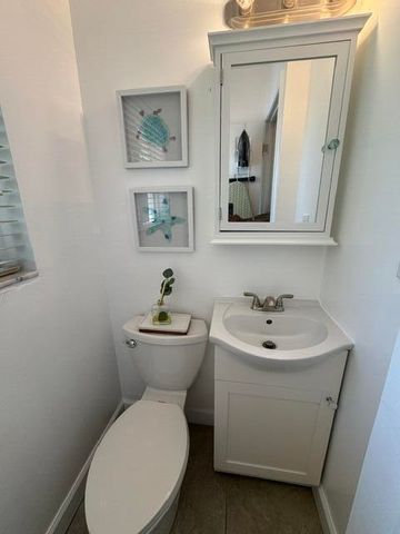 632 SW 8th Avenue, Fort Lauderdale, FL 33315