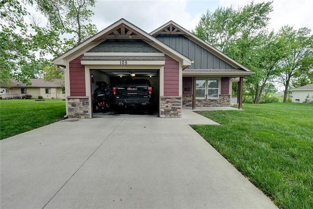 105 S 5th Street, Odessa, MO 64076
