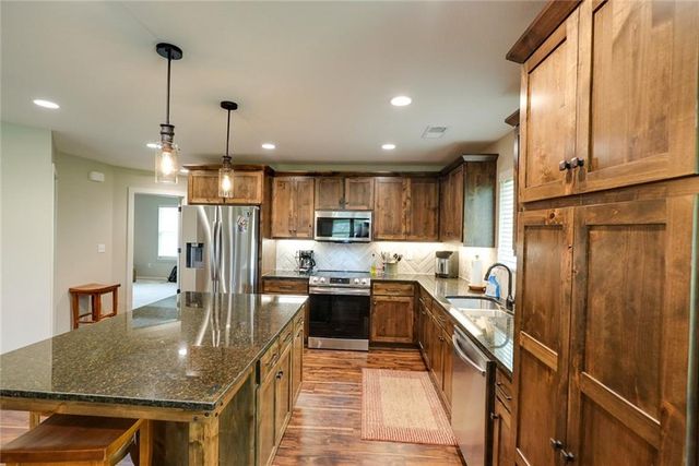 105 S 5th Street, Odessa, MO 64076