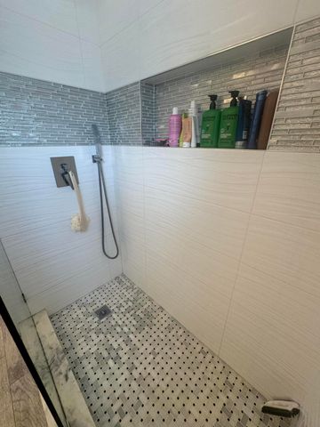 499 SW 28th Avenue, Delray Beach, FL 33445
