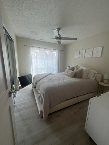 499 SW 28th Avenue, Delray Beach, FL 33445