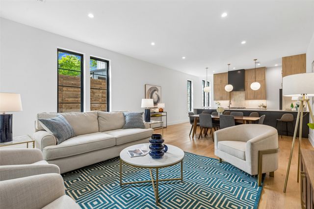 1228 Haines Avenue, Dallas, TX 75208