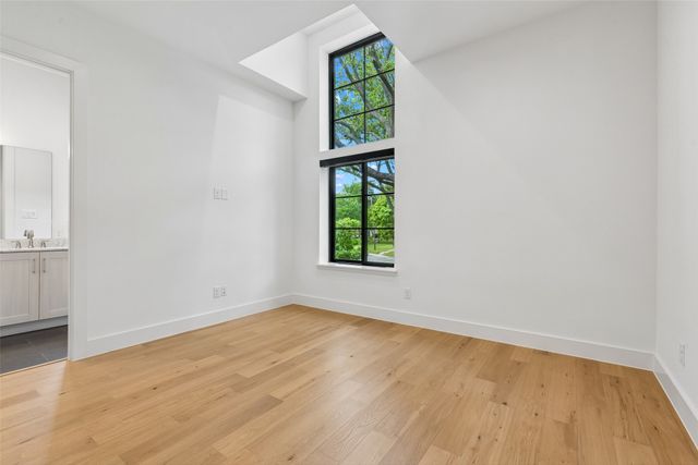 1228 Haines Avenue, Dallas, TX 75208