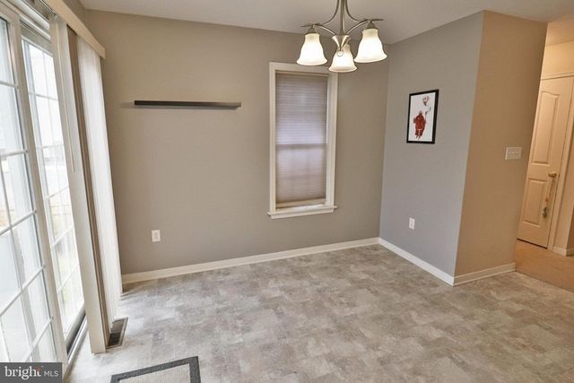 486 BALMER RD, Lititz, PA 17543