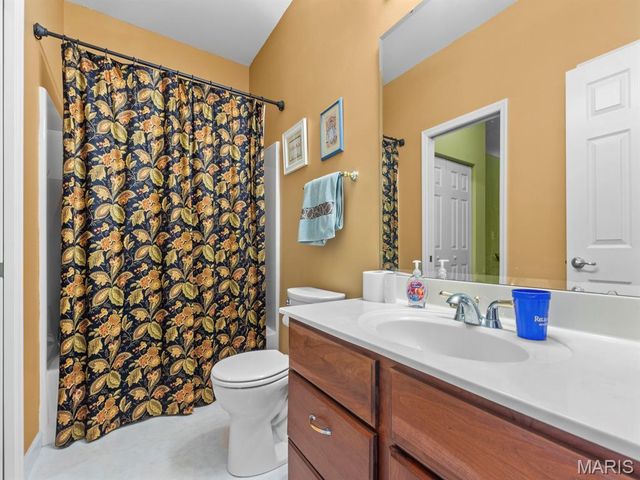1515 Gedern Drive, Columbia, IL 62236