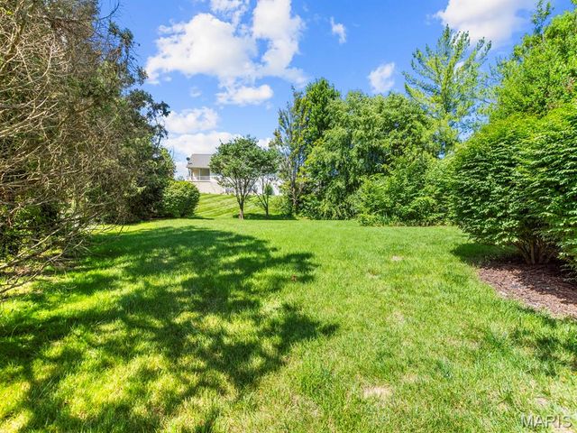 1515 Gedern Drive, Columbia, IL 62236