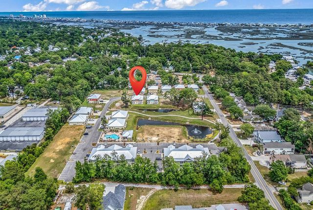 77 Hallandale Lane Right, Murrells Inlet, SC 29576