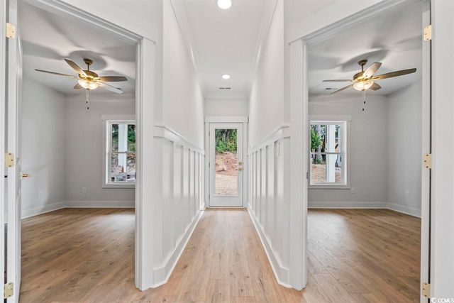 77 Hallandale Lane Right, Murrells Inlet, SC 29576