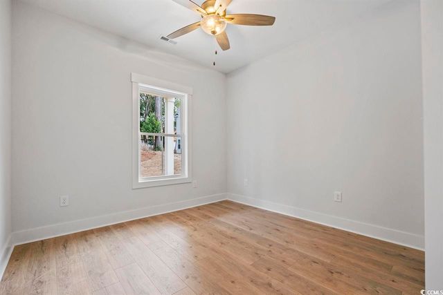 77 Hallandale Lane Right, Murrells Inlet, SC 29576